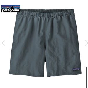 Patagonia men’s shorts baggies small blue